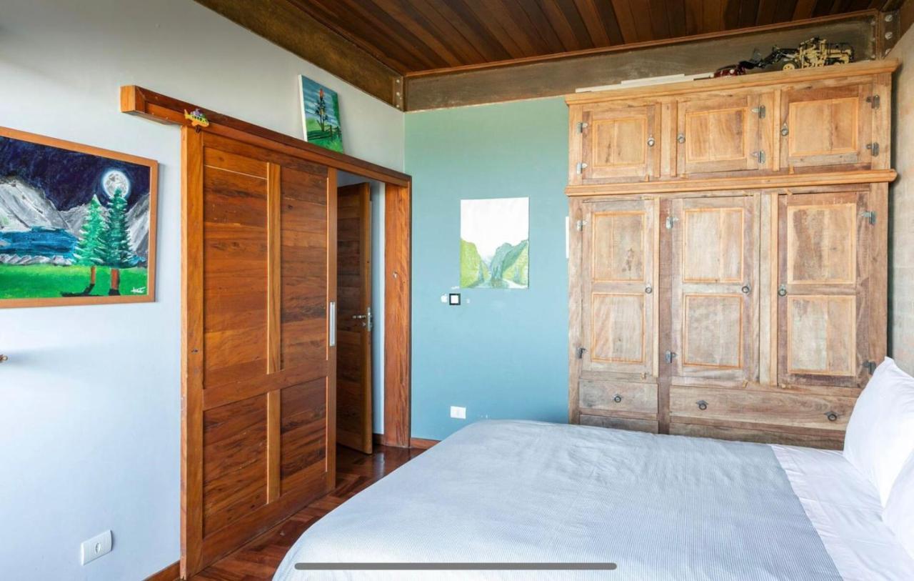 Campos do Jordão Casa De Vidro Com Vista Mantiqueira - Com Cafe E Staffヴィラ エクステリア 写真