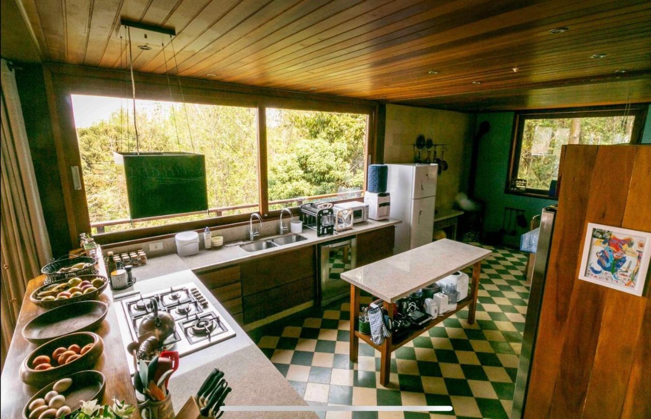 Campos do Jordão Casa De Vidro Com Vista Mantiqueira - Com Cafe E Staffヴィラ エクステリア 写真