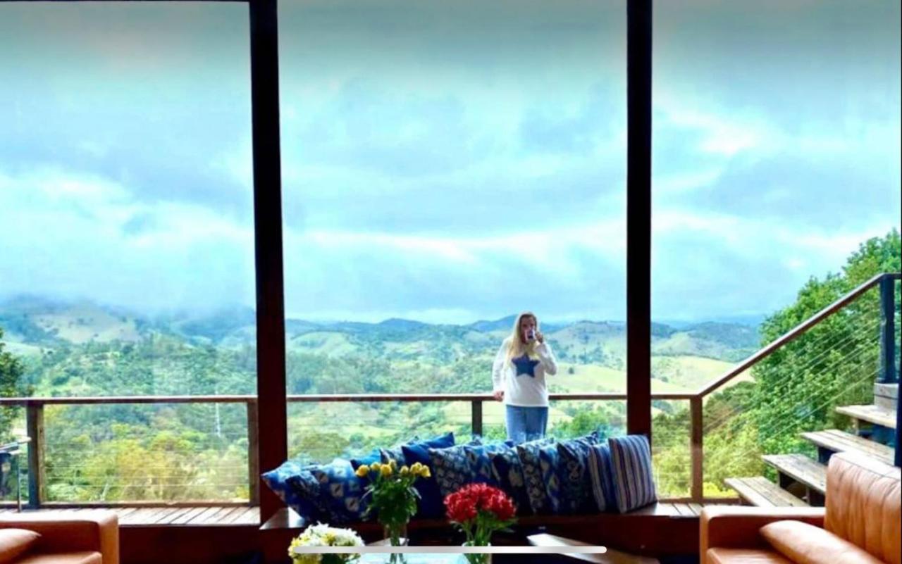 Campos do Jordão Casa De Vidro Com Vista Mantiqueira - Com Cafe E Staffヴィラ エクステリア 写真